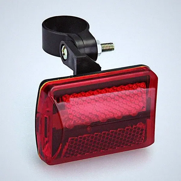 Red Bicycle Bike Rear Tail Light 5-LED Safety Flashing Mount AA Battery Powered
